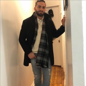 Meet your Posher, Christopher